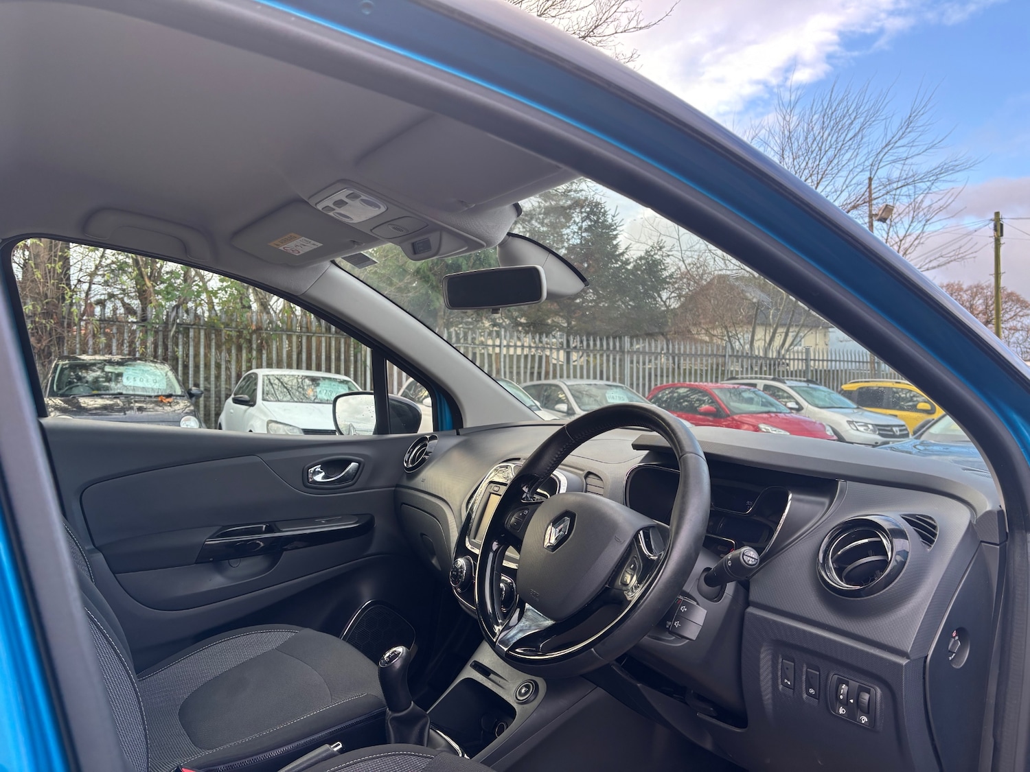 Used Renault Captur 2014 for sale - 76762489: Photo 10