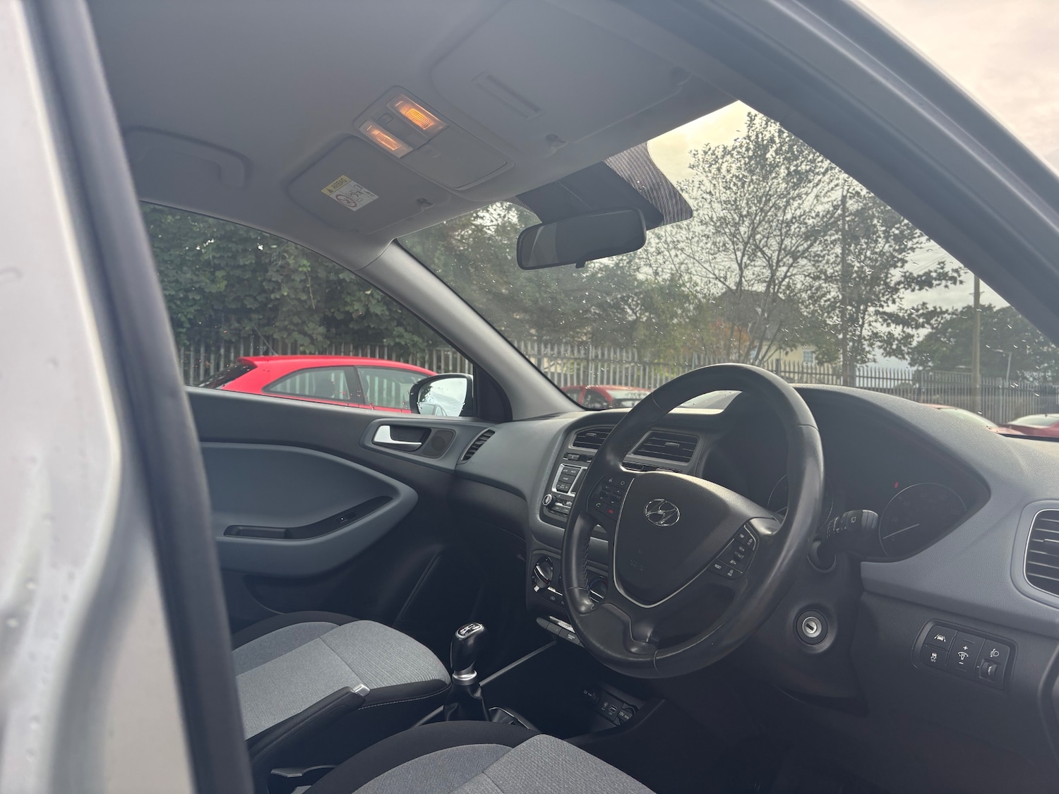 Used Hyundai i20 2015 for sale - 75997205: Photo 10