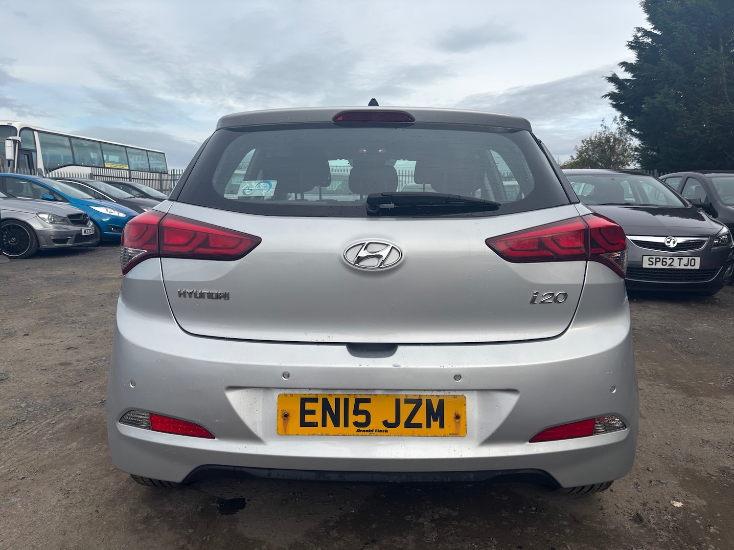 Used Hyundai i20 2015 for sale - 75997205: Photo 6