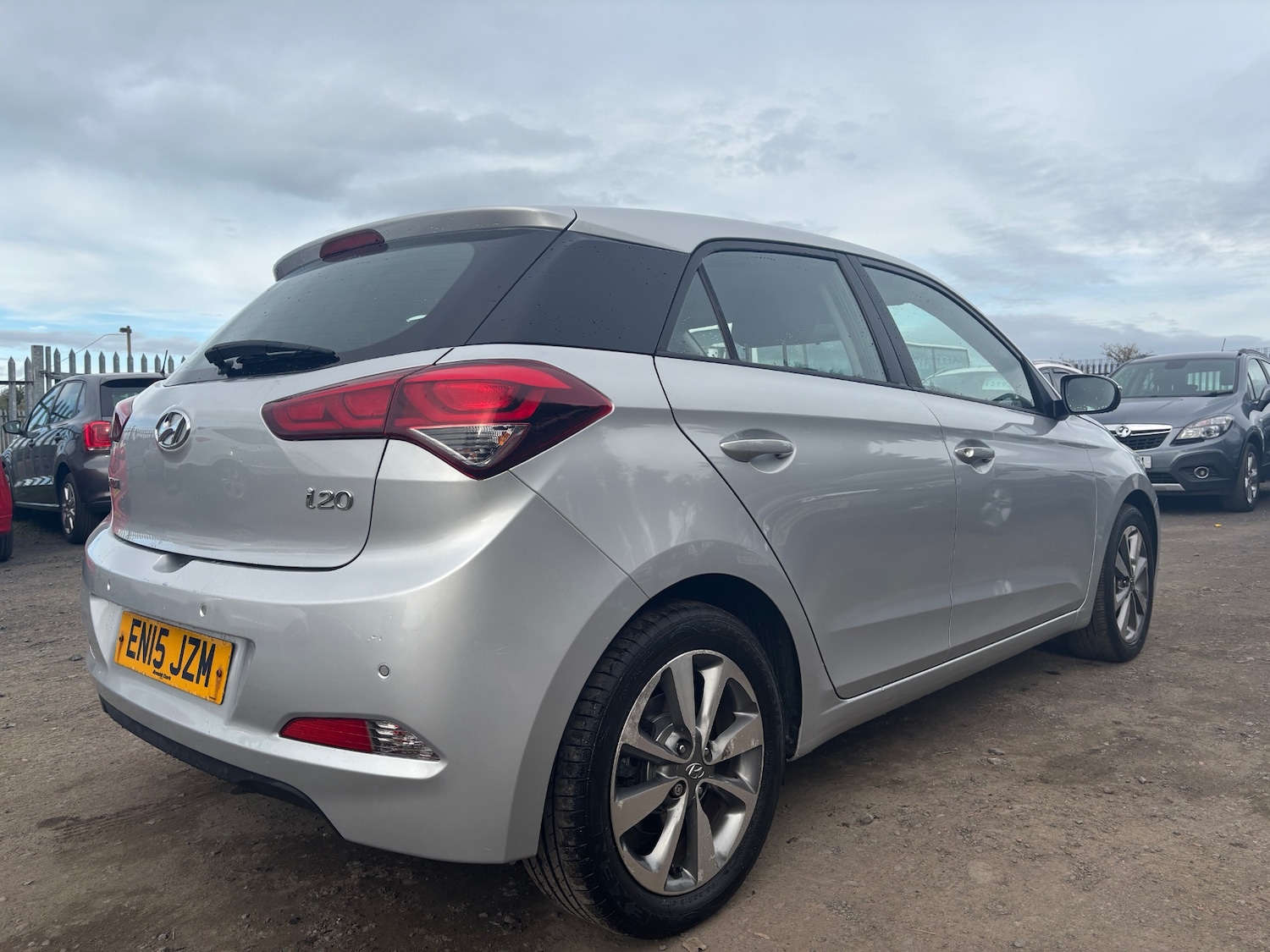 Used Hyundai i20 2015 for sale - 75997205: Photo 7