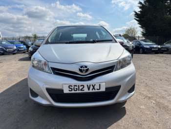 Used Toyota Yaris 2012 for sale - 74470101: Photo