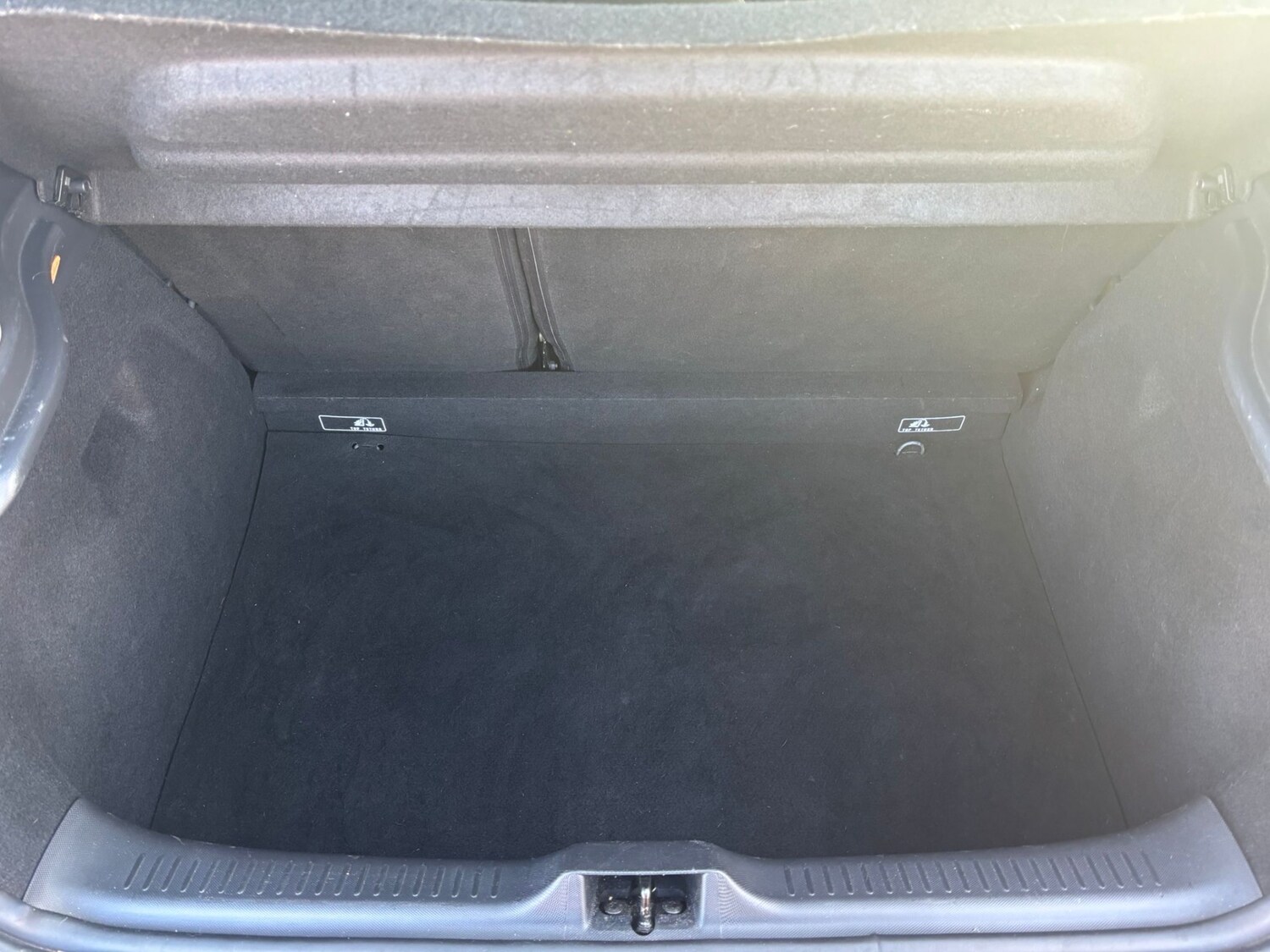 Used Renault Clio 2015 for sale - 77759084: Photo 20