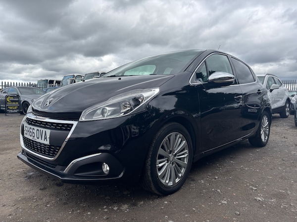 Used Peugeot 208 2016 for sale - 76036433: Photo 4