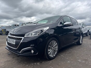 Used Peugeot 208 2016 for sale - 76036433: Photo 4