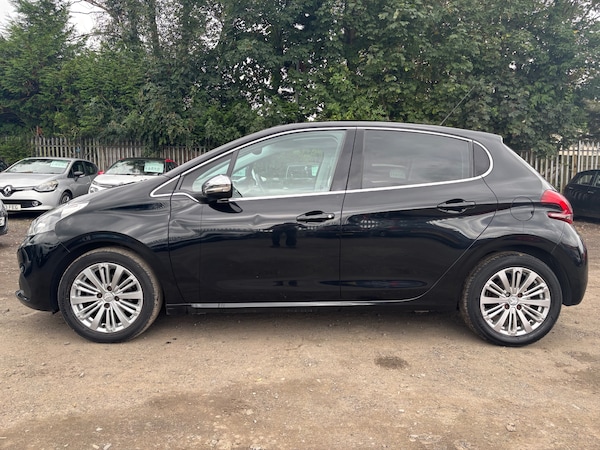 Used Peugeot 208 2016 for sale - 76036433: Photo 8