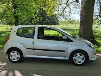 Used Renault Twingo 2010 for sale - 74859788: Photo