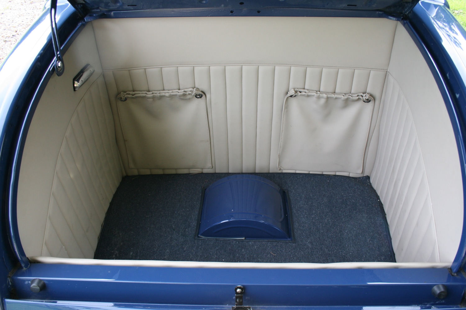 Used Ford Model B 1932 for sale - 78040352: Photo 12