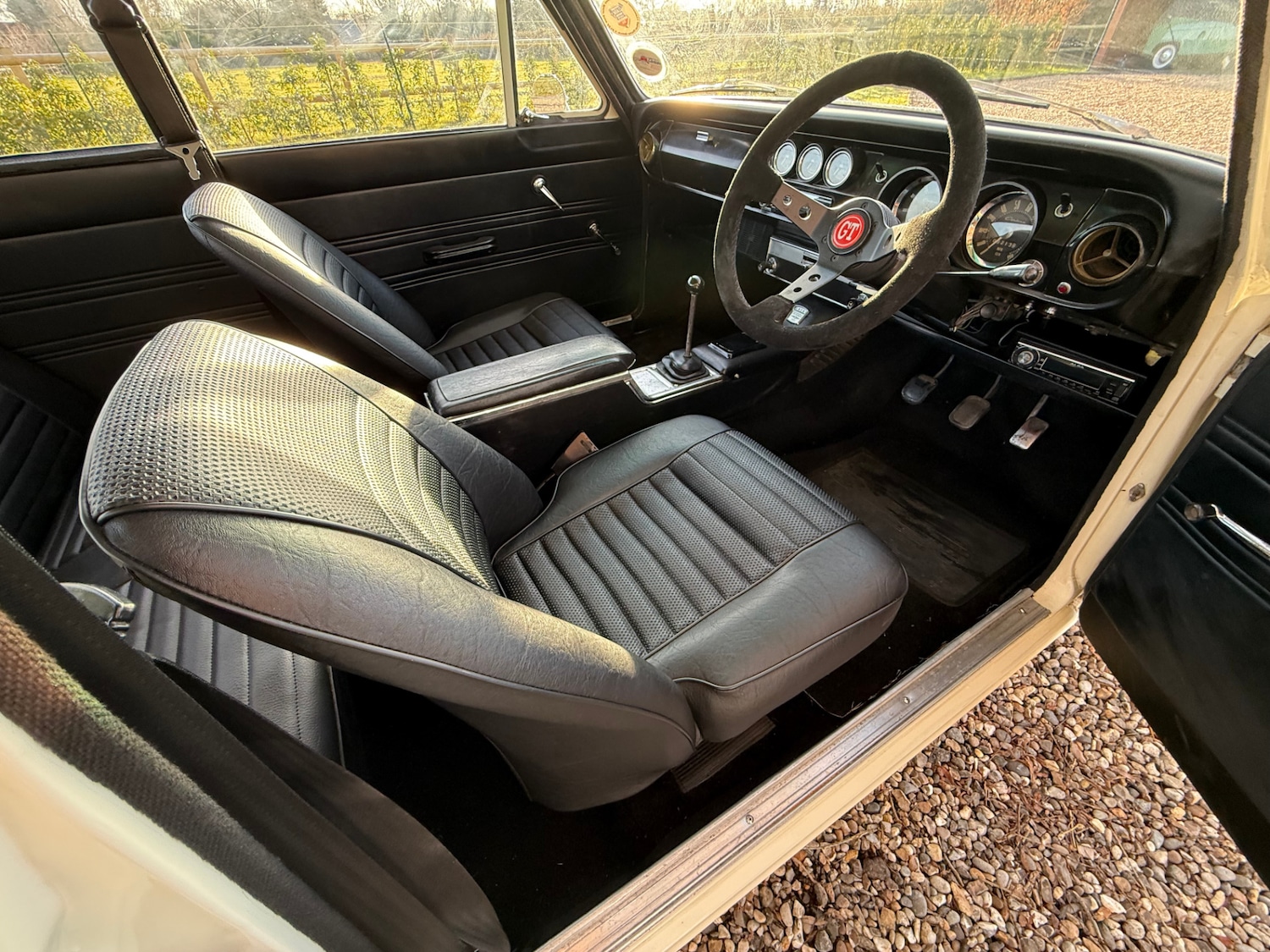 Used Ford Cortina 1965 for sale - 77241850: Photo 35