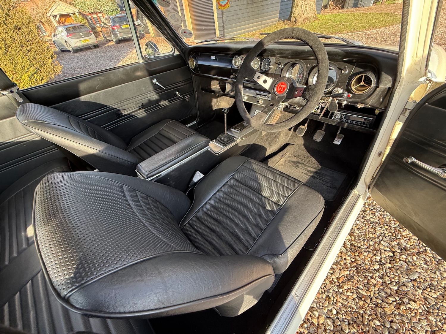 Used Ford Cortina 1965 for sale - 77241850: Photo 38