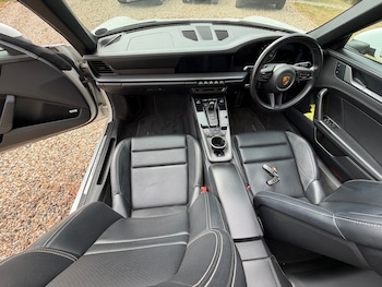 Used Porsche 911 2022 for sale - 79372282: Photo