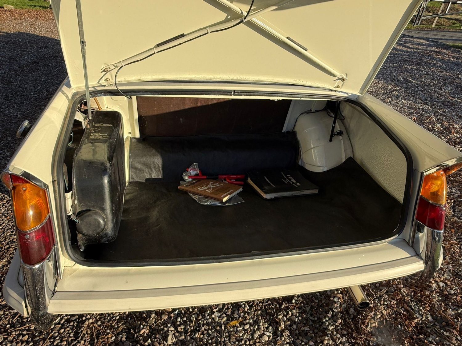 Used Triumph Herald 1964 for sale - 77083581: Photo 8