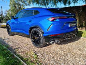 Used Lamborghini Urus 2018 for sale - 74246161: Photo