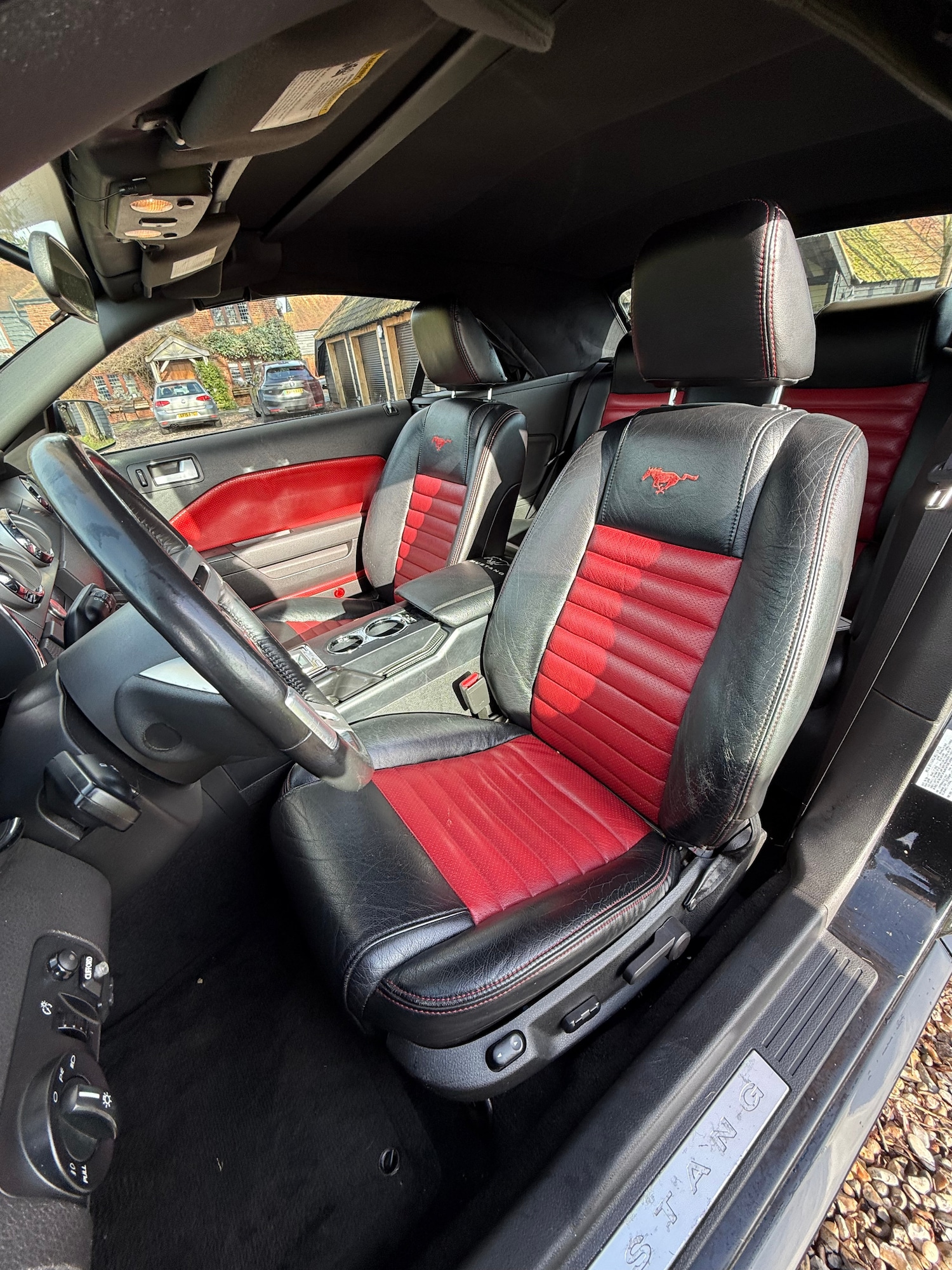 Used Ford Mustang 2007 for sale - 77482506: Photo 2