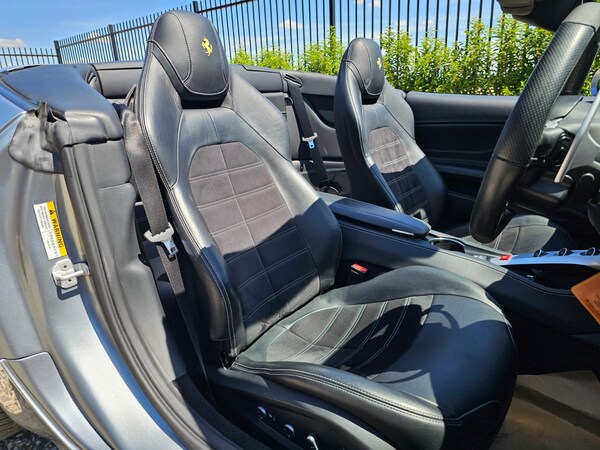 Used Ferrari California 2016 for sale - 71648775: Photo 10