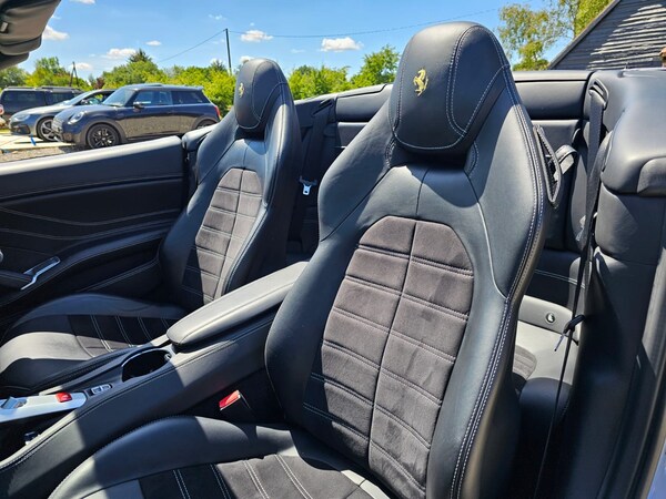 Used Ferrari California 2016 for sale - 71648775: Photo 12