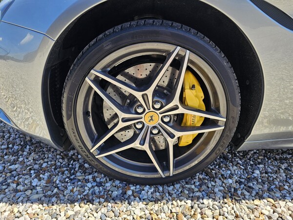 Used Ferrari California 2016 for sale - 71648775: Photo 16