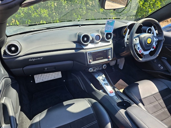 Used Ferrari California 2016 for sale - 71648775: Photo 7
