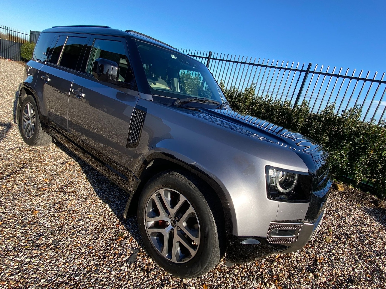 Used Land Rover Defender 2022 for sale - 76807324: Photo 16