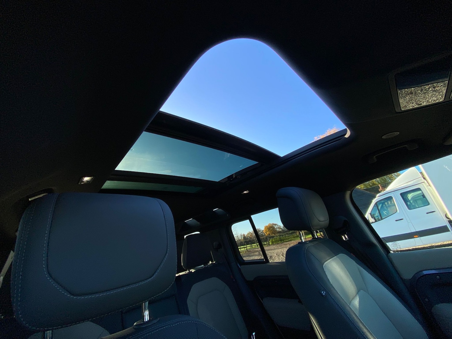 Used Land Rover Defender 2022 for sale - 76807324: Photo 41