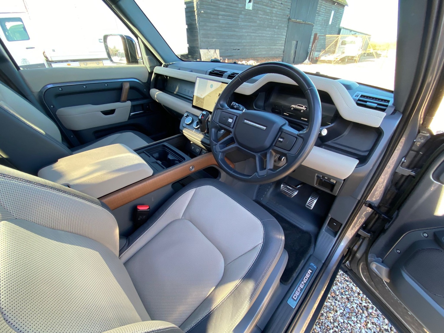 Used Land Rover Defender 2022 for sale - 76807324: Photo 43