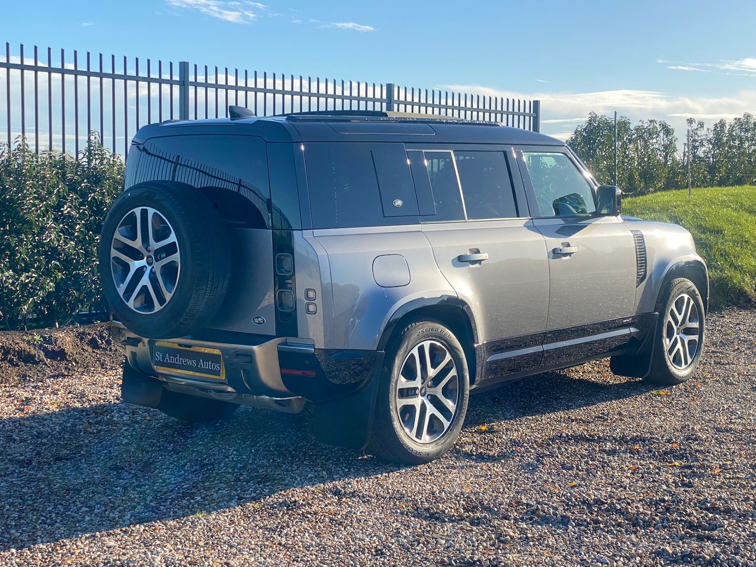 Used Land Rover Defender 2022 for sale - 76807324: Photo 46