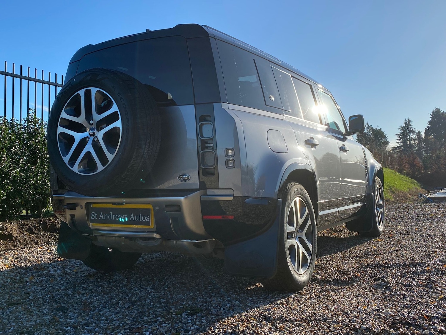 Used Land Rover Defender 2022 for sale - 76807324: Photo 5