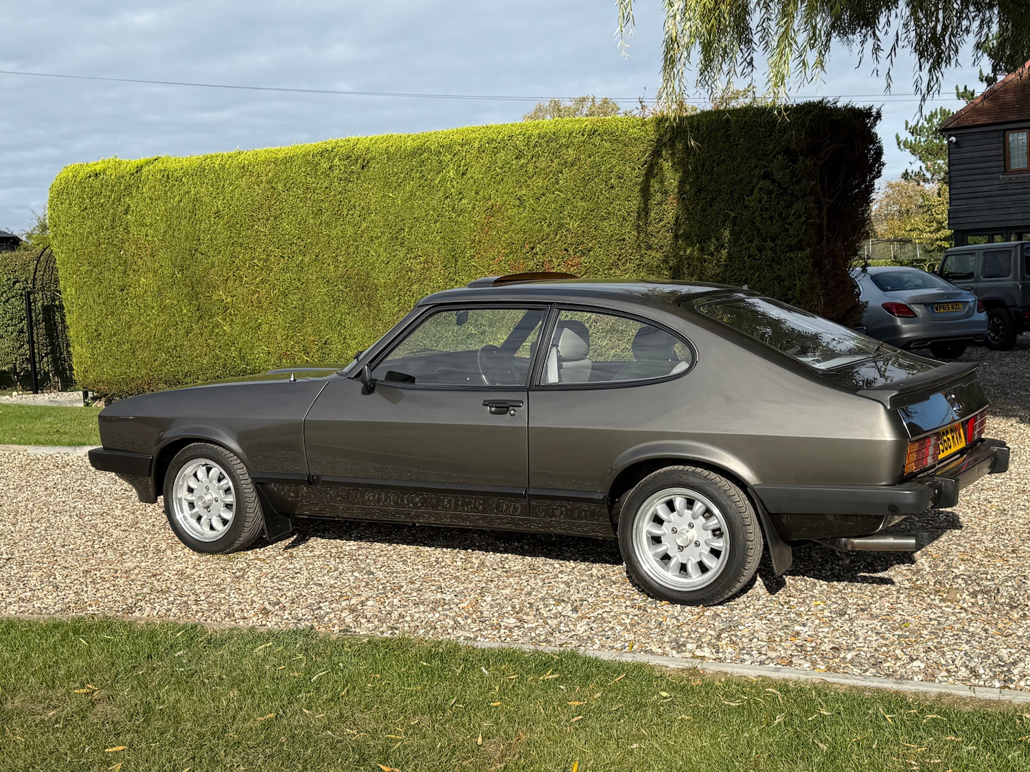 Used Ford Capri 1984 for sale - 76578285: Photo 3