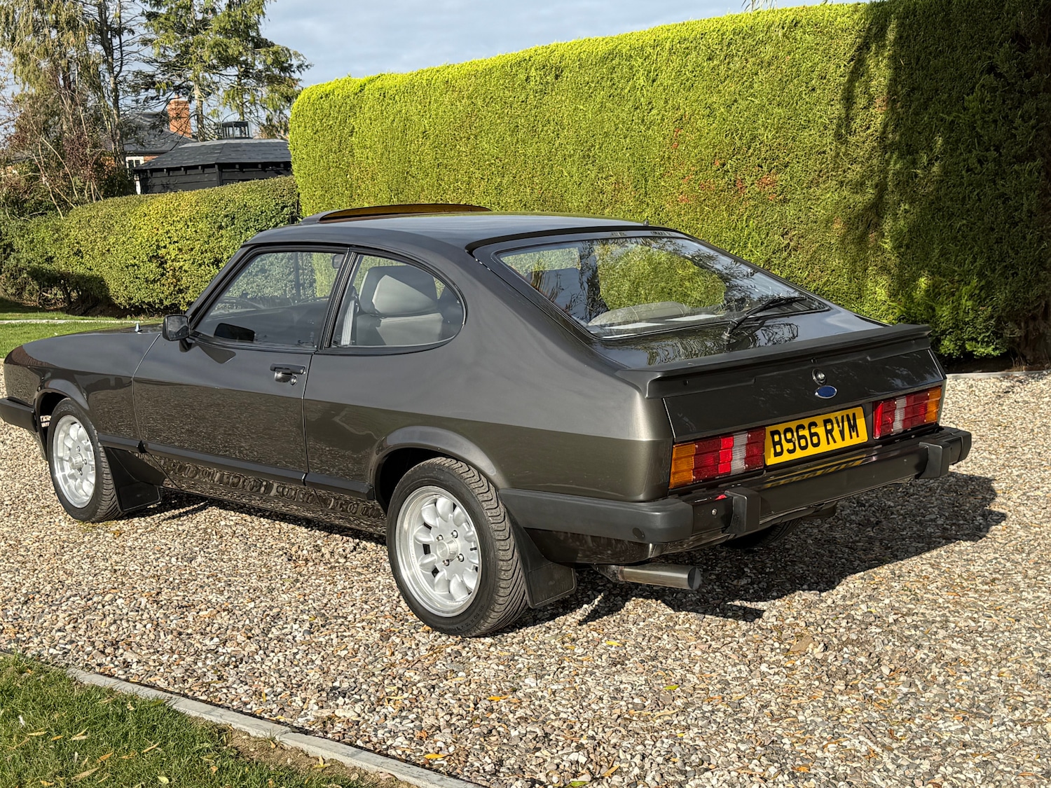 Used Ford Capri 1984 for sale - 76578285: Photo 32