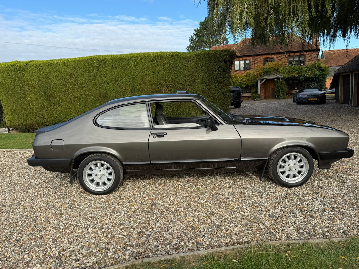 Used Ford Capri 1984 for sale - 76578285: Photo 54