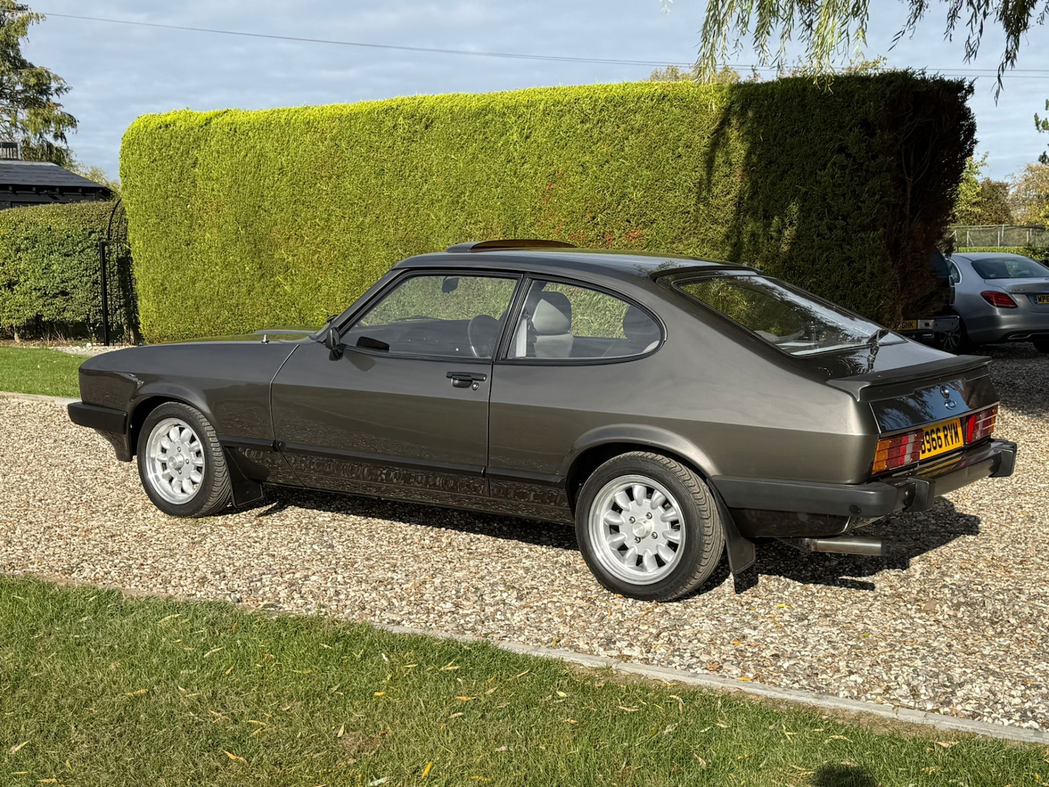 Used Ford Capri 1984 for sale - 76578285: Photo 72