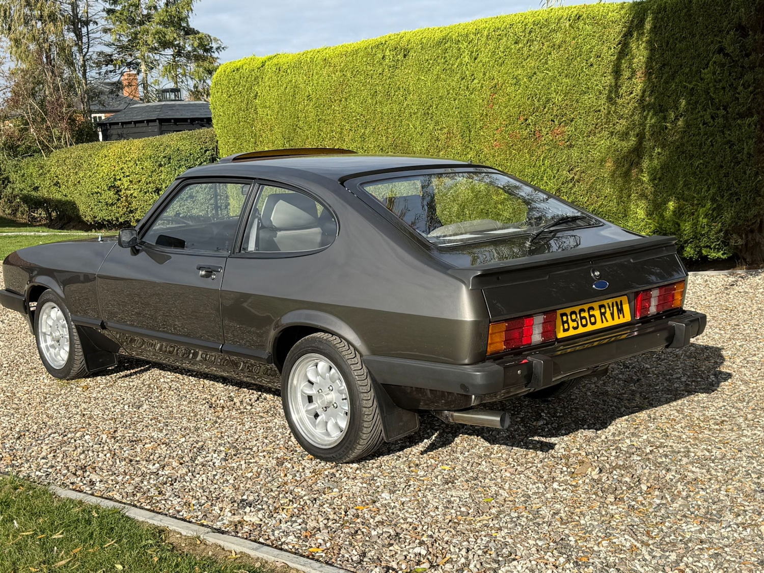 Used Ford Capri 1984 for sale - 76578285: Photo 73