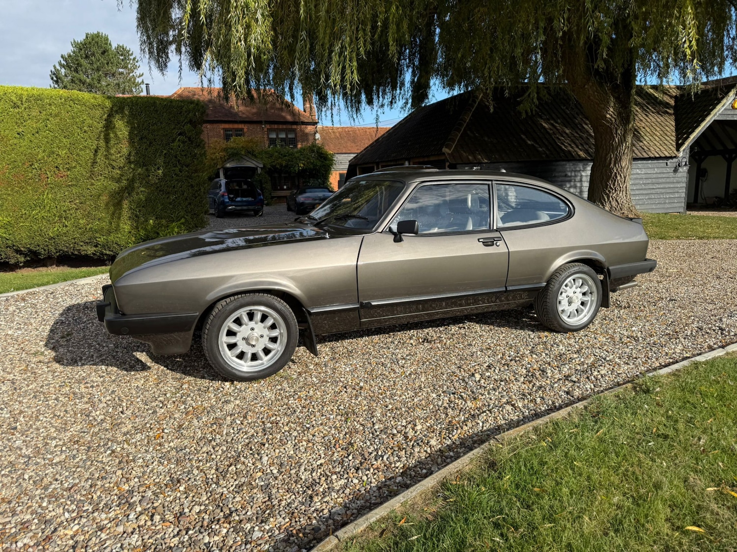 Used Ford Capri 1984 for sale - 76578285: Photo 77