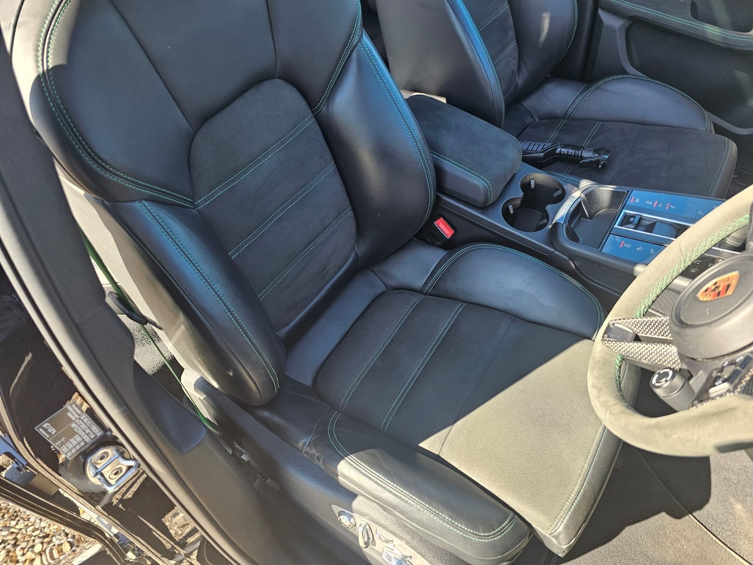 Used Porsche Macan 2023 for sale - 78078143: Photo 18