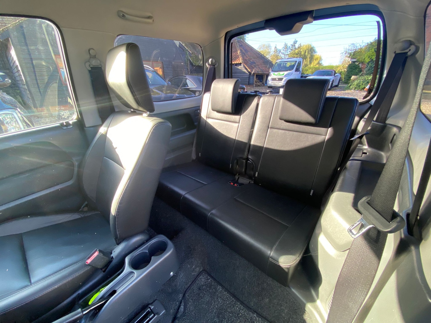 Used Suzuki Jimny 2013 for sale - 76436314: Photo 4