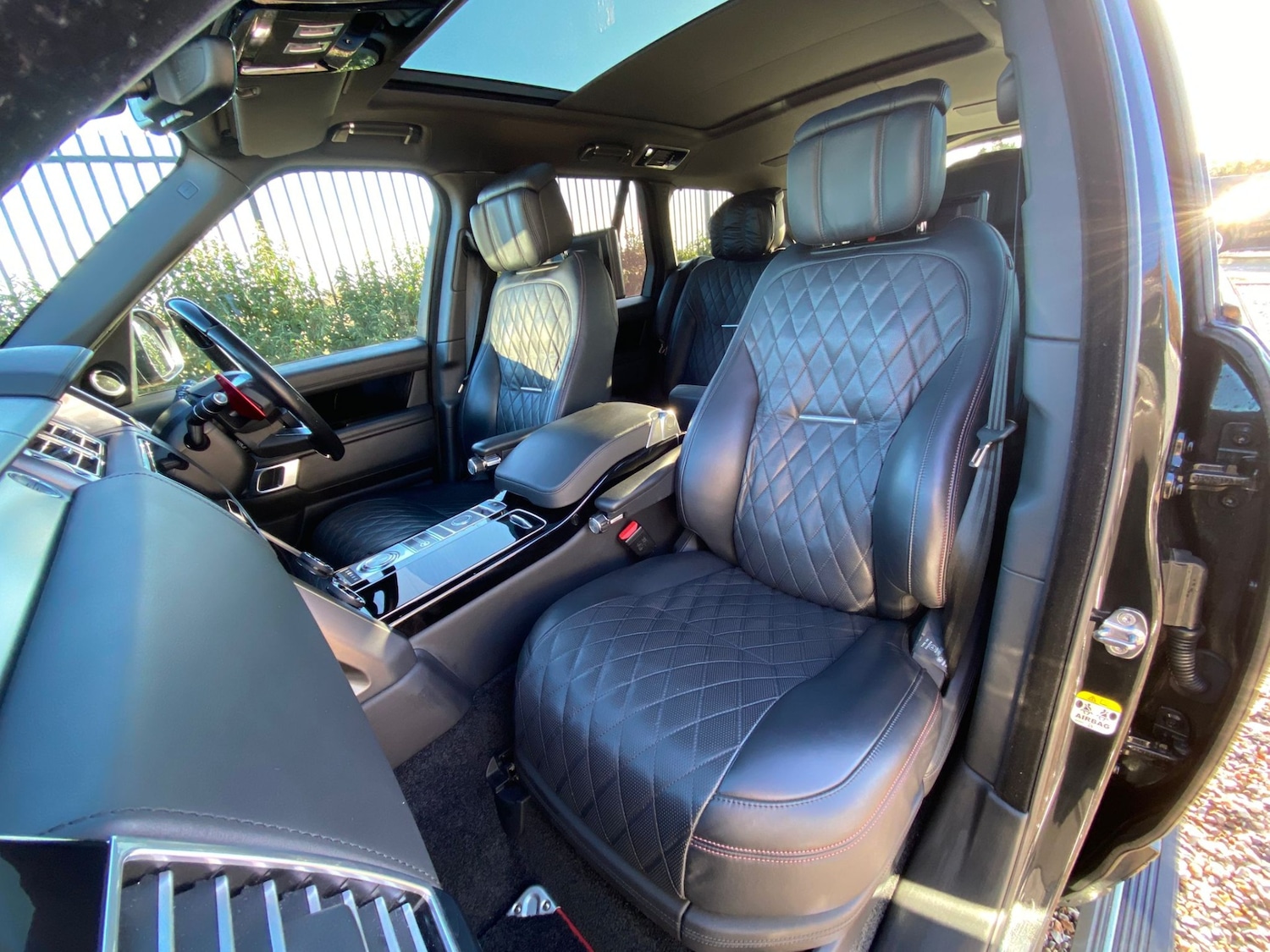 Used Land Rover Range Rover 2020 for sale - 76792654: Photo 11