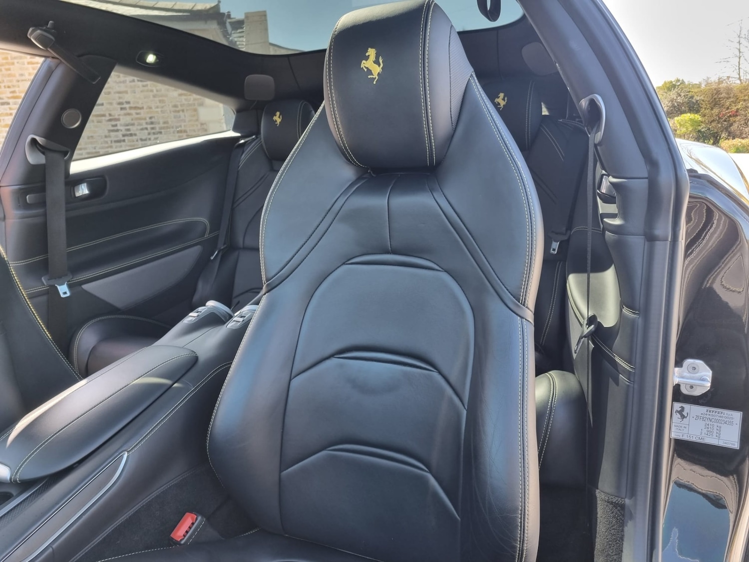 Used Ferrari GTC4Lusso 2018 for sale - 77432275: Photo 10