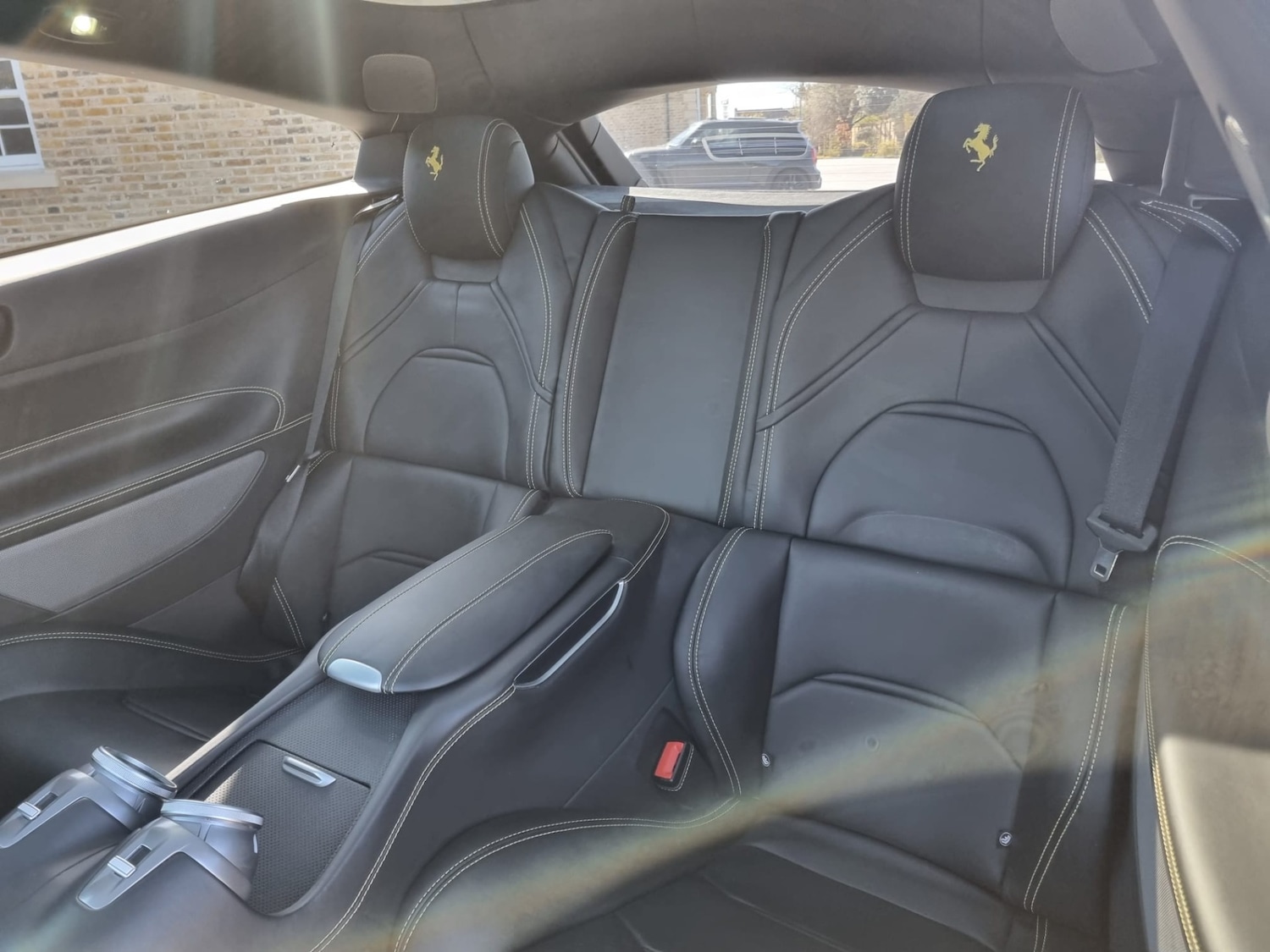 Used Ferrari GTC4Lusso 2018 for sale - 77432275: Photo 12