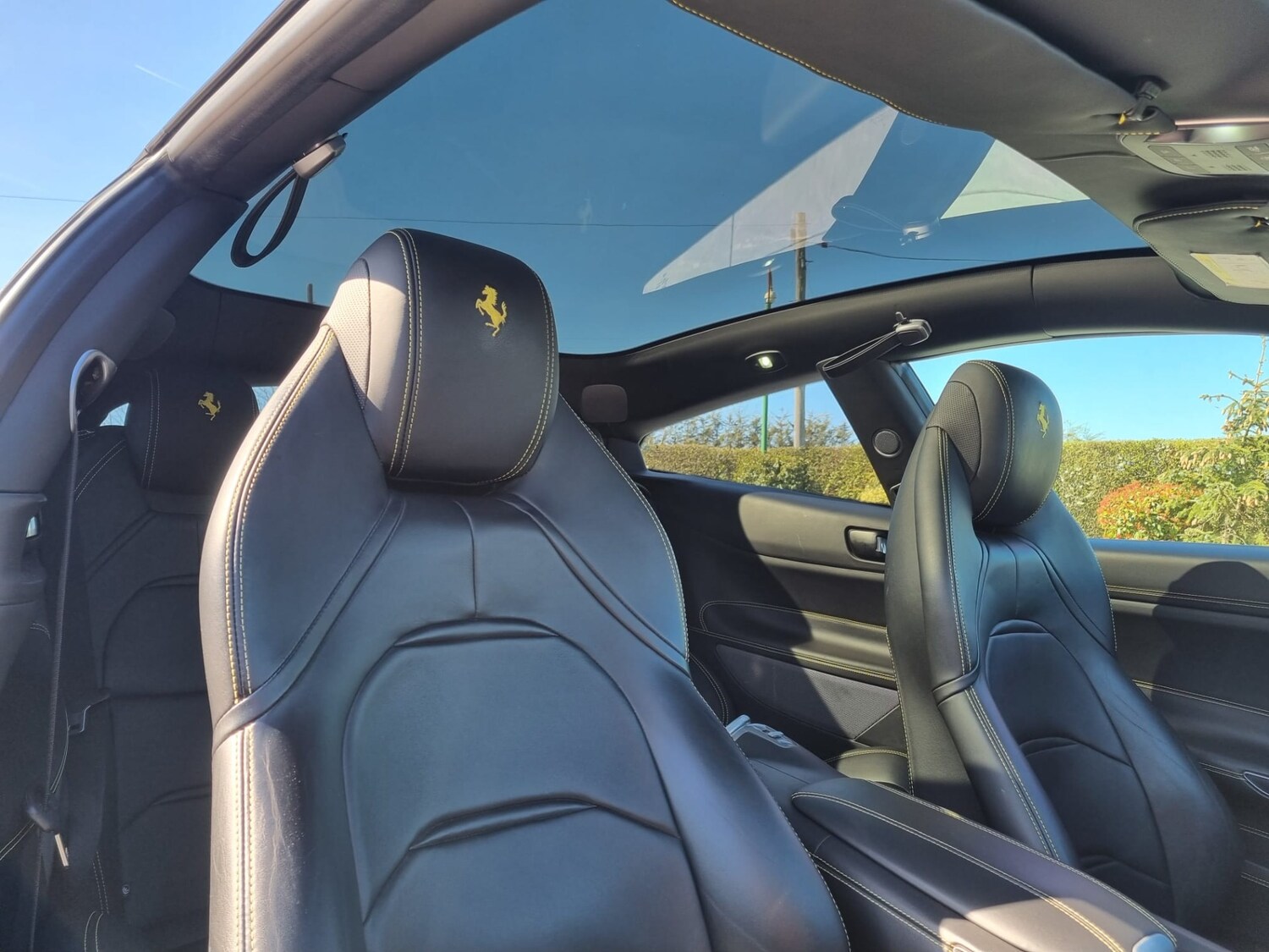 Used Ferrari GTC4Lusso 2018 for sale - 77432275: Photo 15