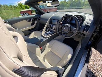 Used Jaguar F-Type 2015 for sale - 78422957: Photo