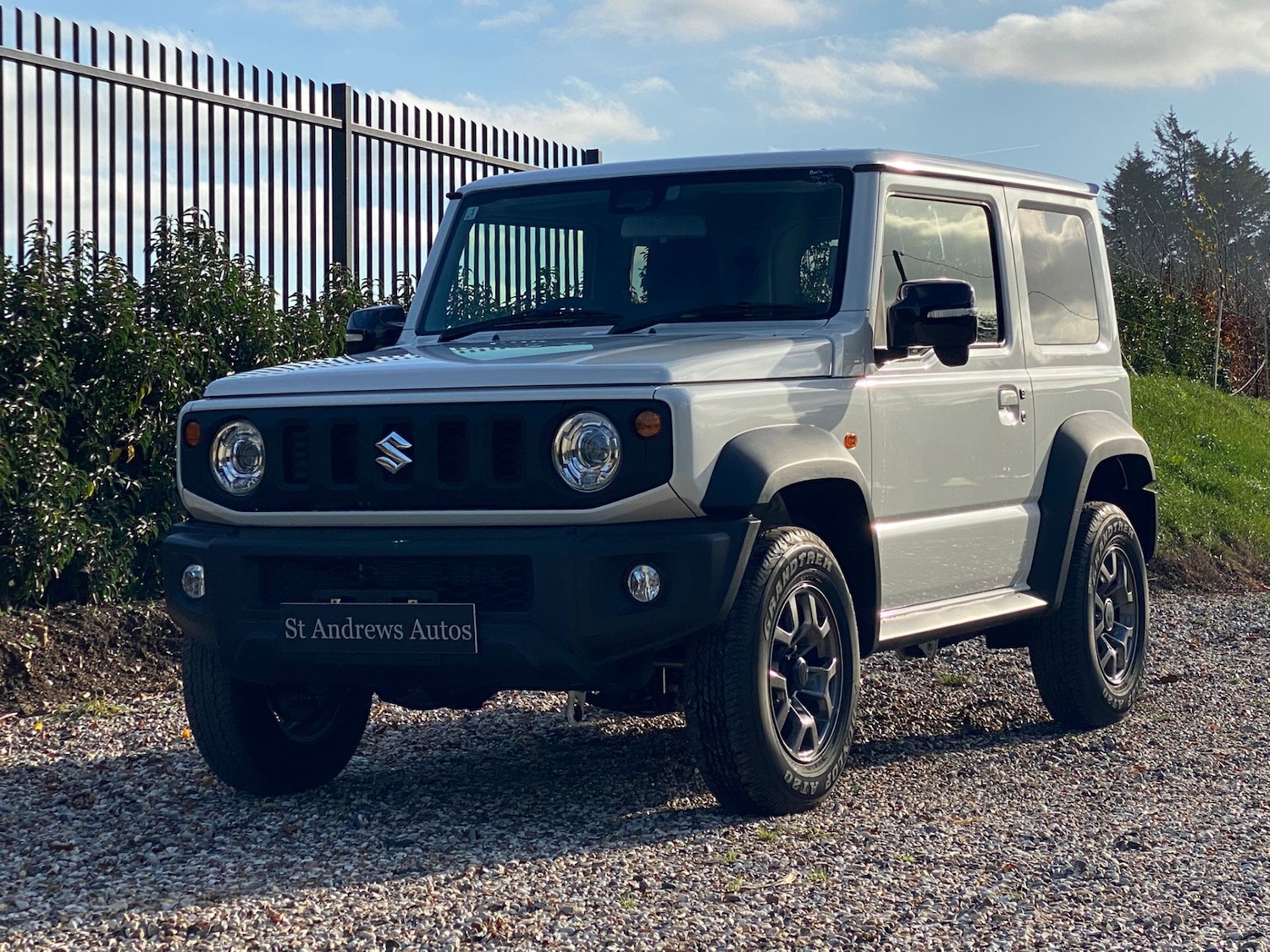 Used Suzuki Jimny for sale - 76555265: Photo 2