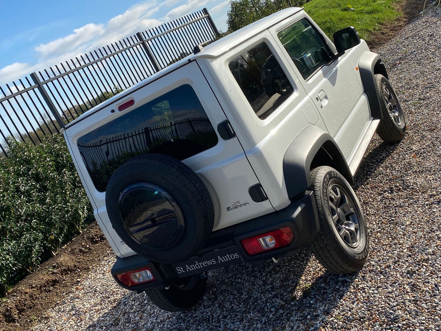Used Suzuki Jimny for sale - 76555265: Photo 4