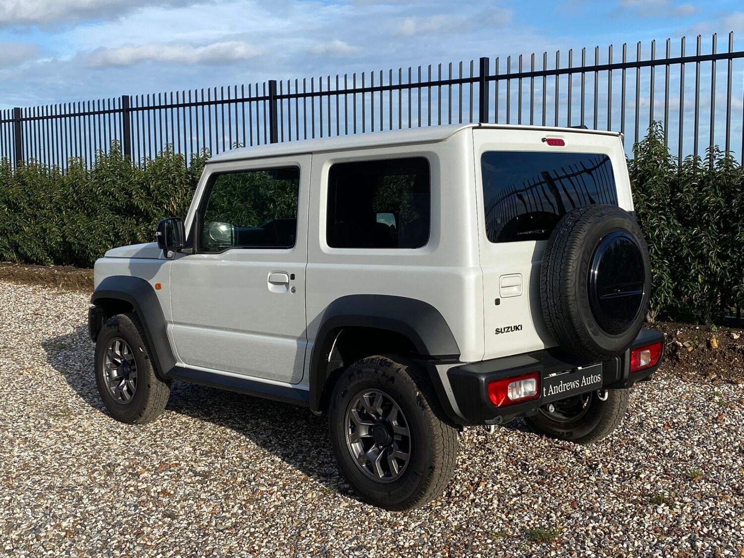 Used Suzuki Jimny for sale - 76555265: Photo 5