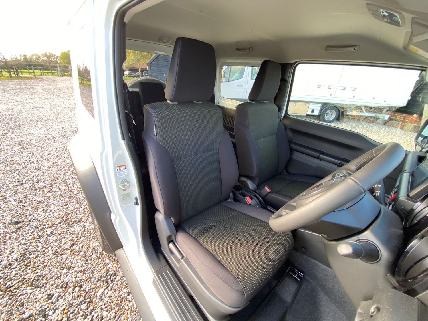 Used Suzuki Jimny for sale - 76555265: Photo 8