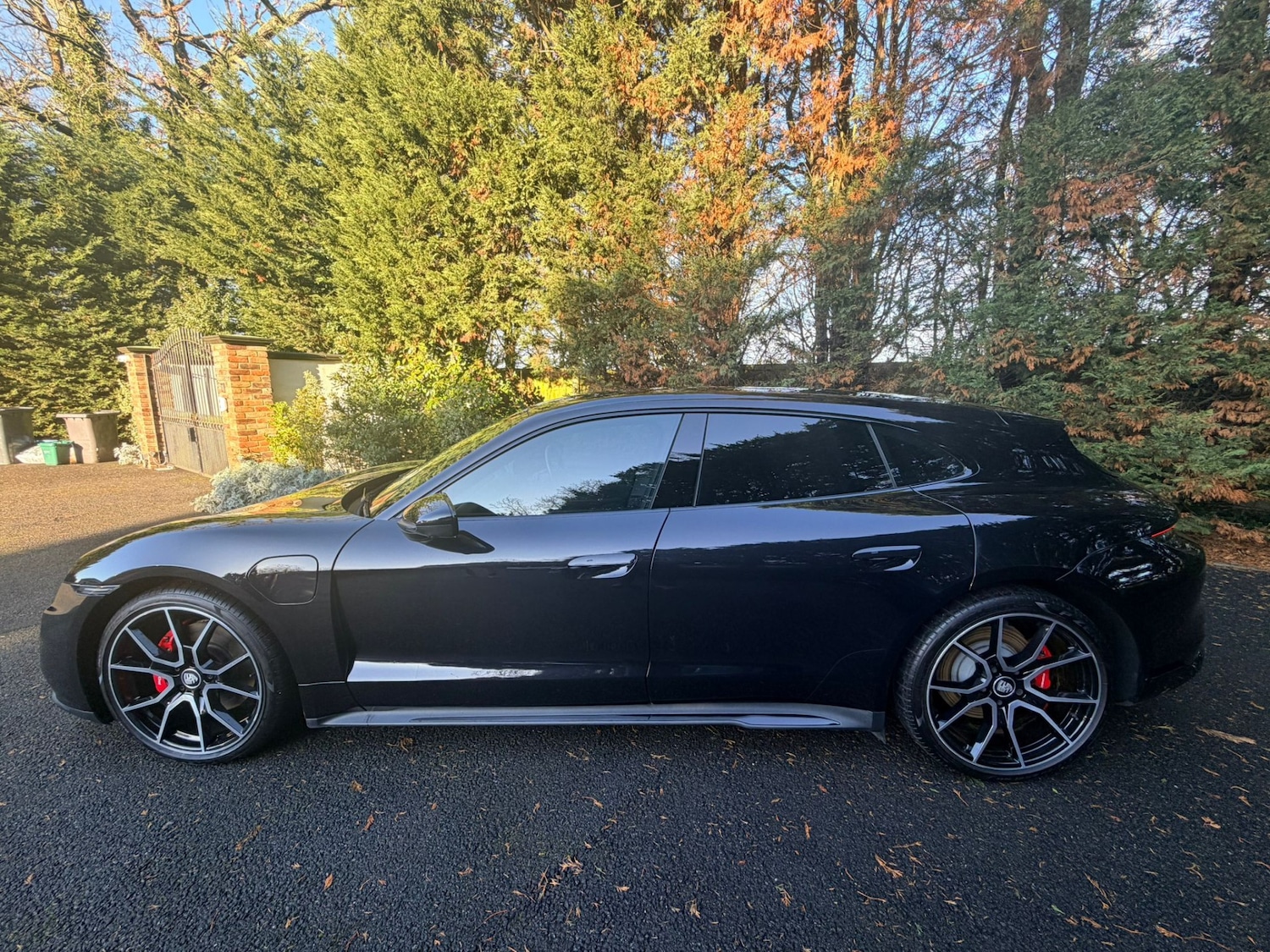 Used Porsche Taycan 2023 for sale - 77245560: Photo 7