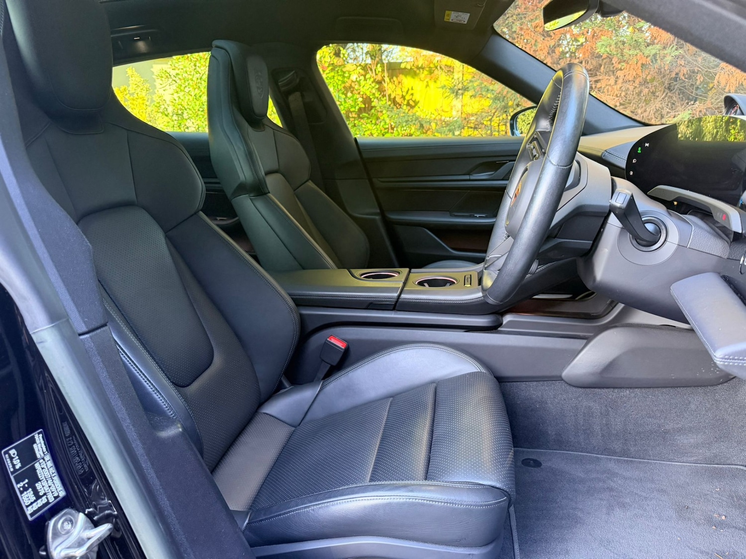 Used Porsche Taycan 2023 for sale - 77245560: Photo 9