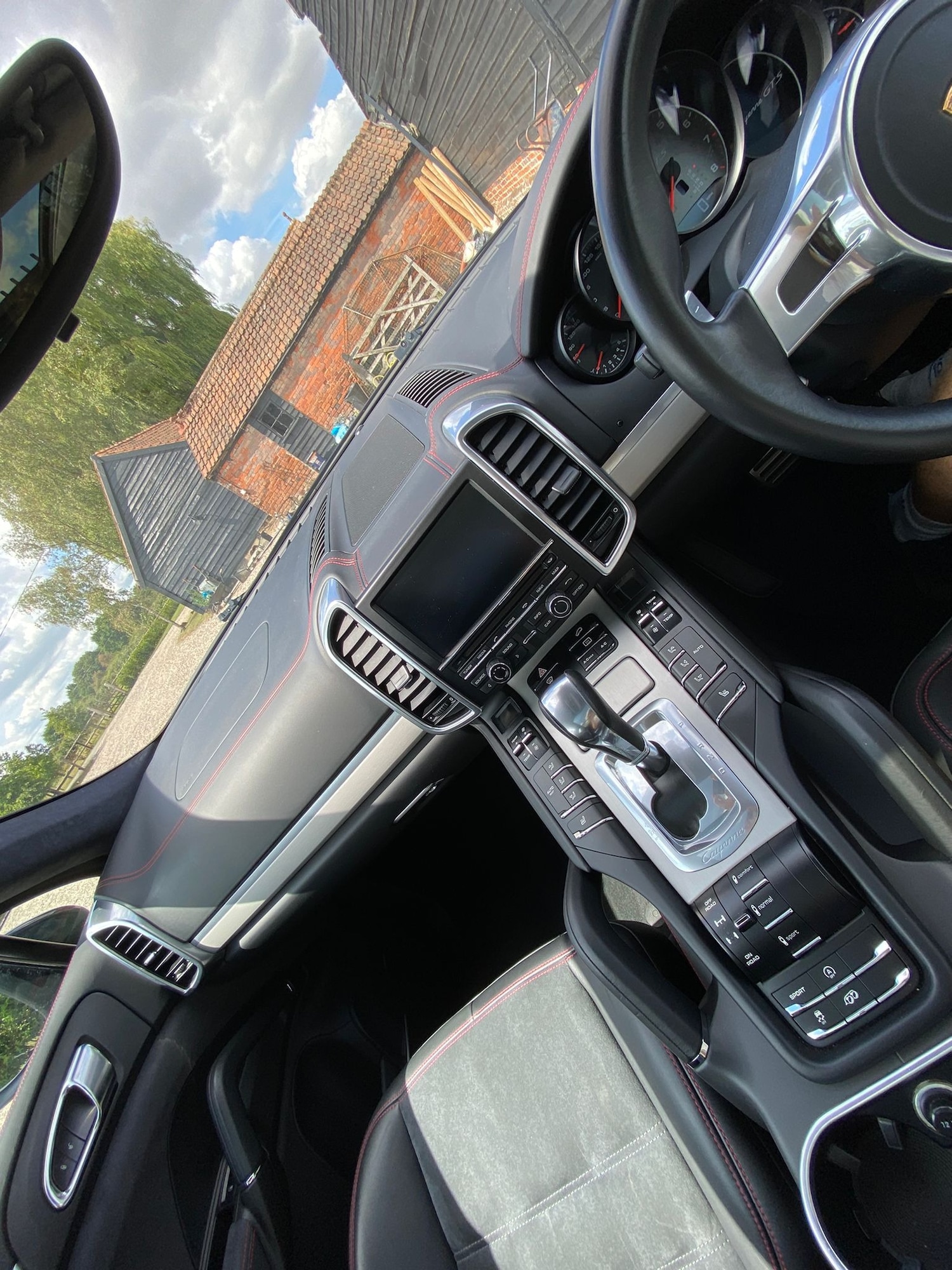 Used Porsche Cayenne 2013 for sale - 76382396: Photo 18