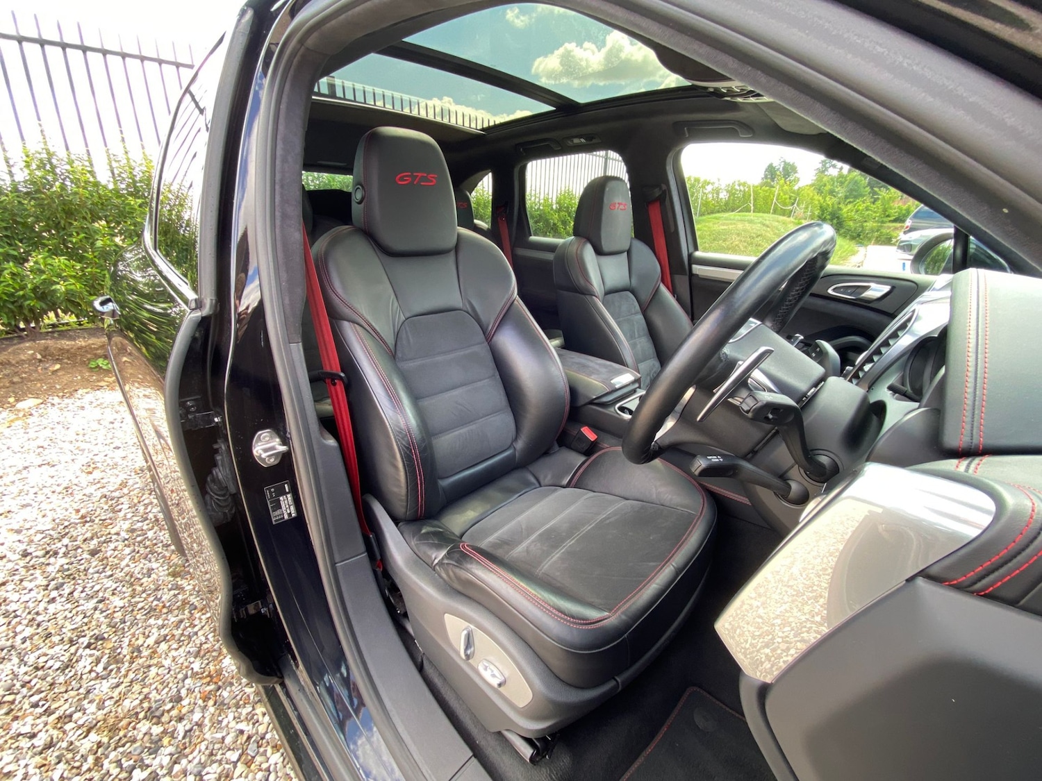 Used Porsche Cayenne 2013 for sale - 76382396: Photo 9