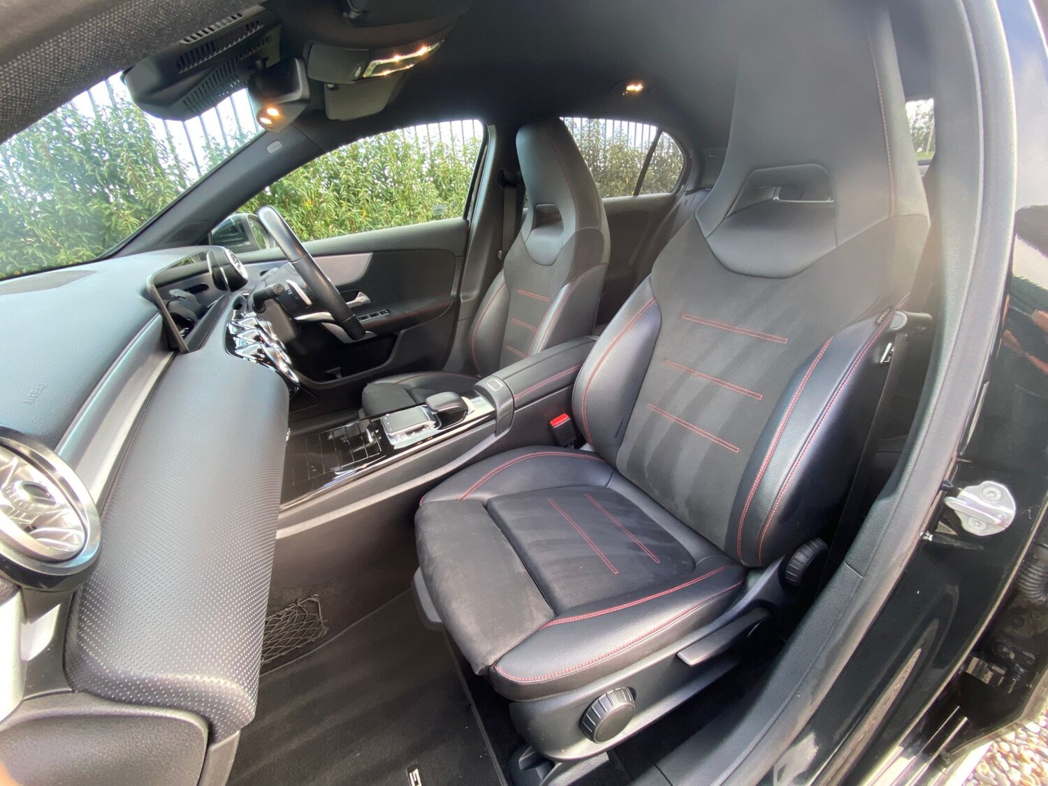 Used Mercedes-Benz A-Class 2019 for sale - 76600182: Photo 32