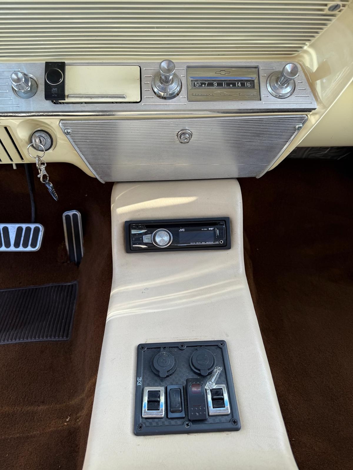 Used Chevrolet Impala 1961 for sale - 76404471: Photo 43