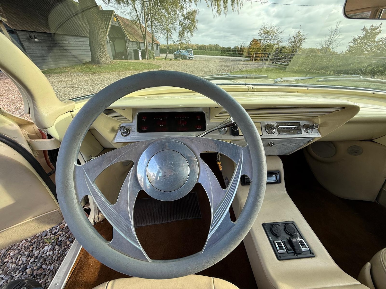 Used Chevrolet Impala 1961 for sale - 76404471: Photo 44